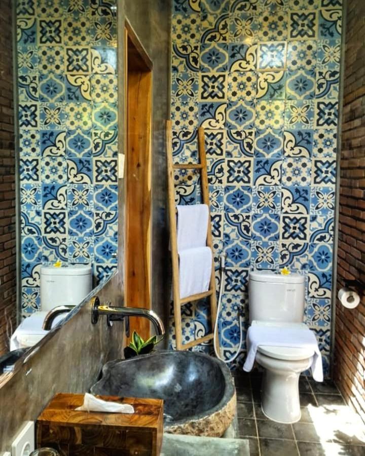 Pringkuku Oma Watu Inn מראה חיצוני תמונה